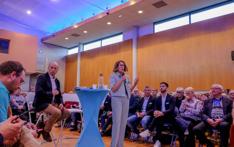 Réunion lancement du débat Newcleo dans le Chinon